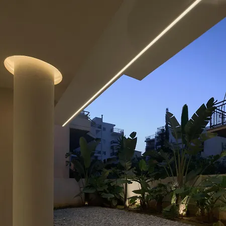 Leste Urban Living, A Stylish For 2, Centraly Located, With Private Parking! * Rethymno