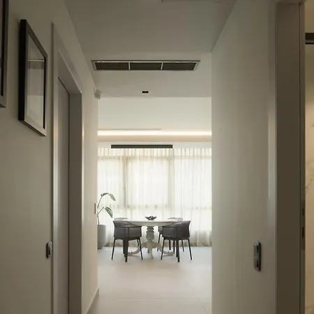Leste Urban Living, A Stylish For 2, Centraly Located, With Private Parking! Rethymno