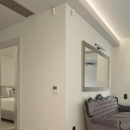 Apartment Leste Urban Living, A Stylish For 2, Centraly Located, With Private Parking! Rethymno