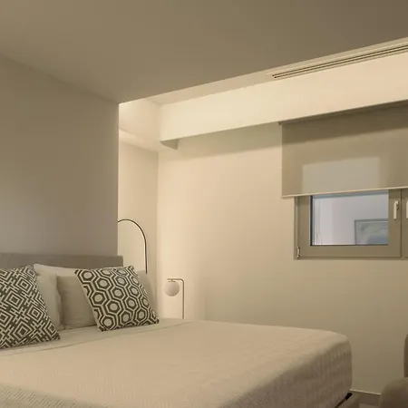 Leste Urban Living, A Stylish For 2, Centraly Located, With Private Parking! Rethymno