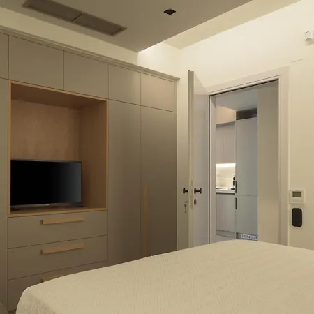 Apartment Leste Urban Living, A Stylish For 2, Centraly Located, With Private Parking! *